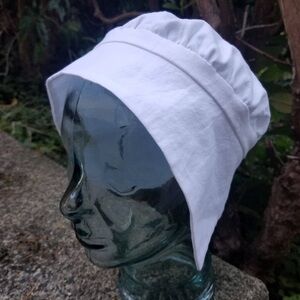 White Linen Women’s Tudor Coif